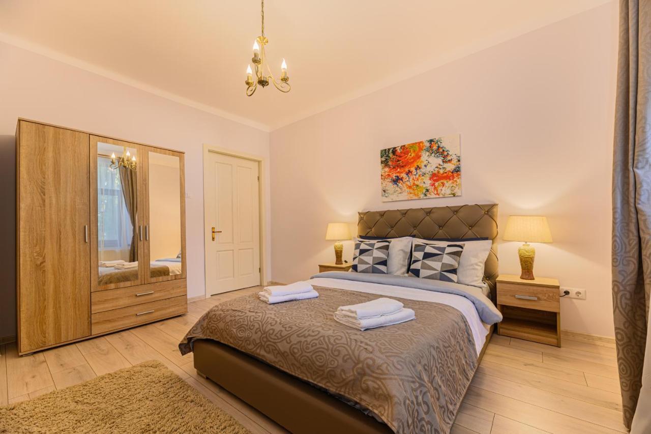 Chic&View Brasov Apartment エクステリア 写真